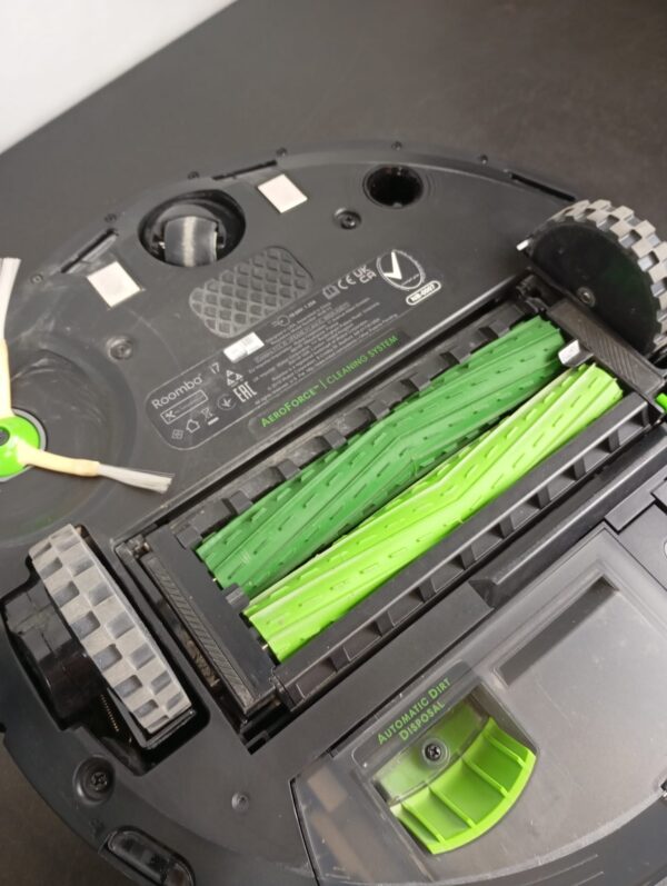 iRobot Roomba i7 – pilt 6