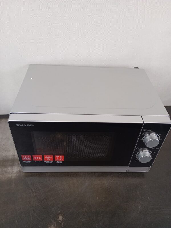 Sharp R200INW – pilt 5