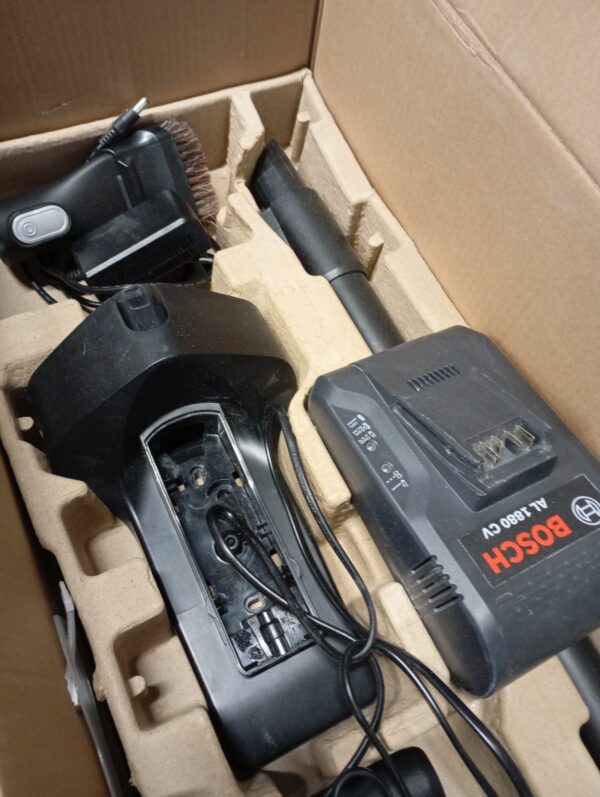 BOSCH BSS8224 Unlimited Wireless Multifunctional Stick Vacuum - Image 5
