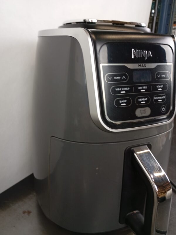 Ninja Air Fryer XL, 5.5 AF160 - Image 2