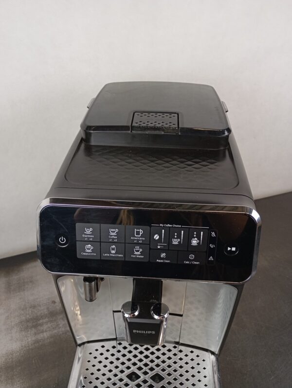 Philips 3200 series EP3246 / 70 fully automatic coffee machine - Image 6