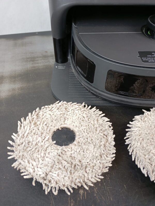 EUREKA J12 Ultra DE Vacuum & Mop Robot — изображение 8