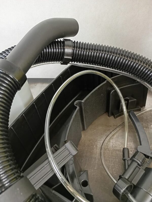 Clatronic BSS 1309 wet and dry vacuum cleaner - Image 4