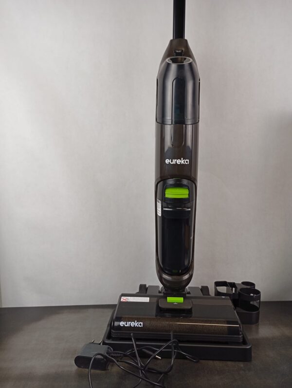 Eureka Wet Dry Vacuum Cleaner Cordless NEW400 - Image 3