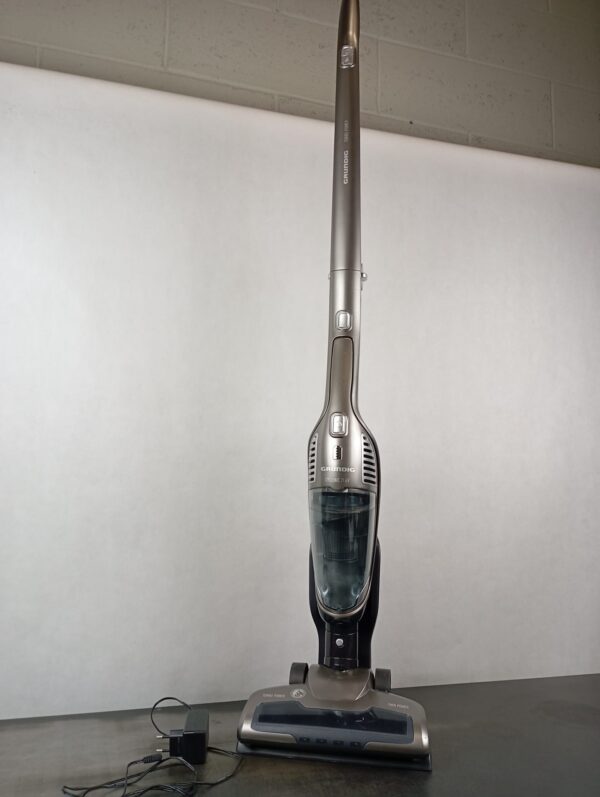 Grundig VCH9832 2 in 1 Cordless and Handheld Vacuum Cleaner – pilt 2