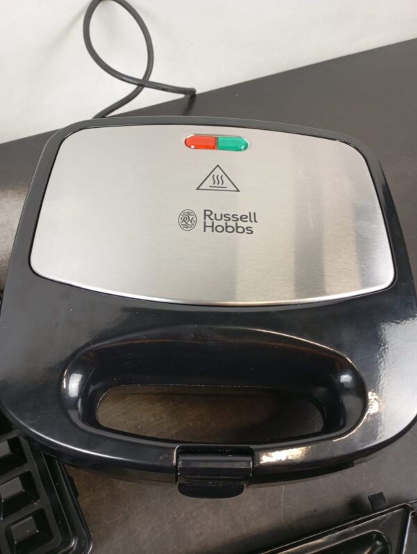 Russell Hobbs 3-in1 Toastie/Panini & Waffle Maker - Image 3