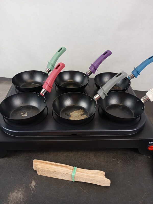 Livoo Dom200 3-in-1 Mini Woks, Crepe Pan and Grill Set — изображение 2