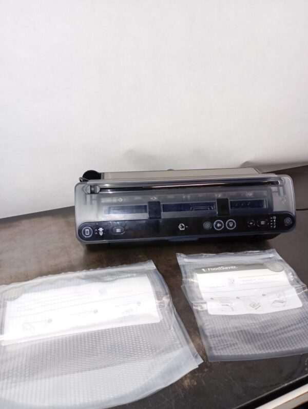 foodsaver vs5910x Elite All-In-One Sealer - Image 4