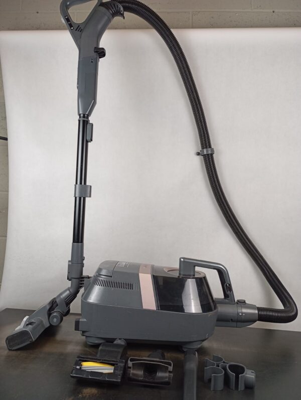 Shark CV100EUT Bagless Sled Vacuum Cleaner – pilt 7
