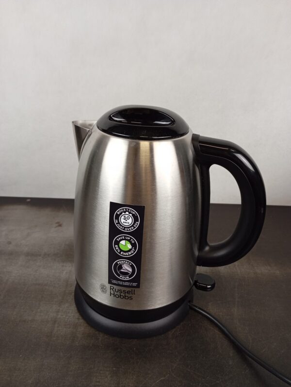 Russell Hobbs 1.7L Kettle, Quick Boil, Easy Open - 23912-70 Adventure — изображение 2