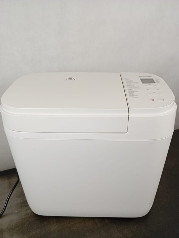Panasonic SD-B2510 Automatic Breadmaker - Image 2