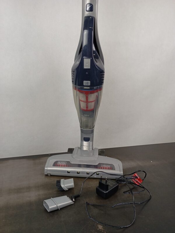 Black+Decker SVA520B Vacuum Cleaner - Image 5
