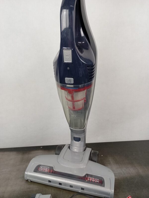 Black+Decker SVA520B Vacuum Cleaner - Image 2