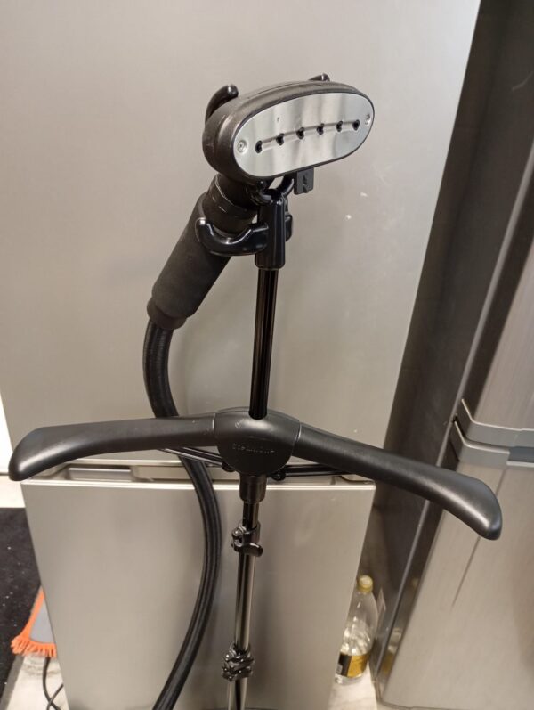 SteamOne H18B	Upright garment steamer - Image 6