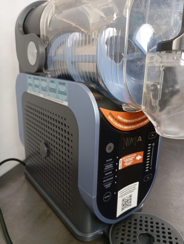 Ninja Slushi with RapidChill Technology FS301 - Image 4