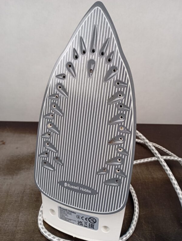 Russell Hobbs 20562-56	Steam Iron — изображение 3