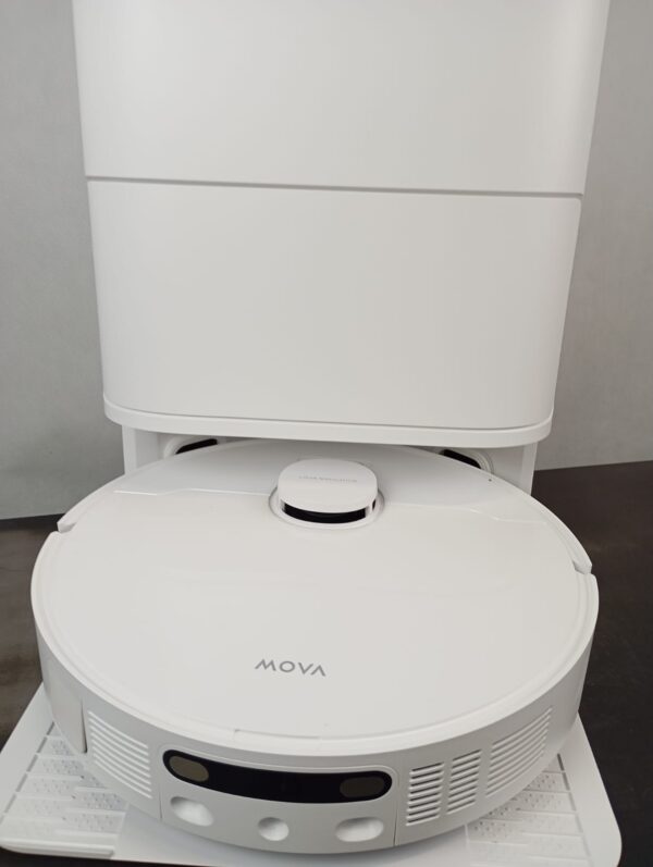 MOVA E30 Ultra Robot Vacuum Cleaner and Floor Washer – pilt 5