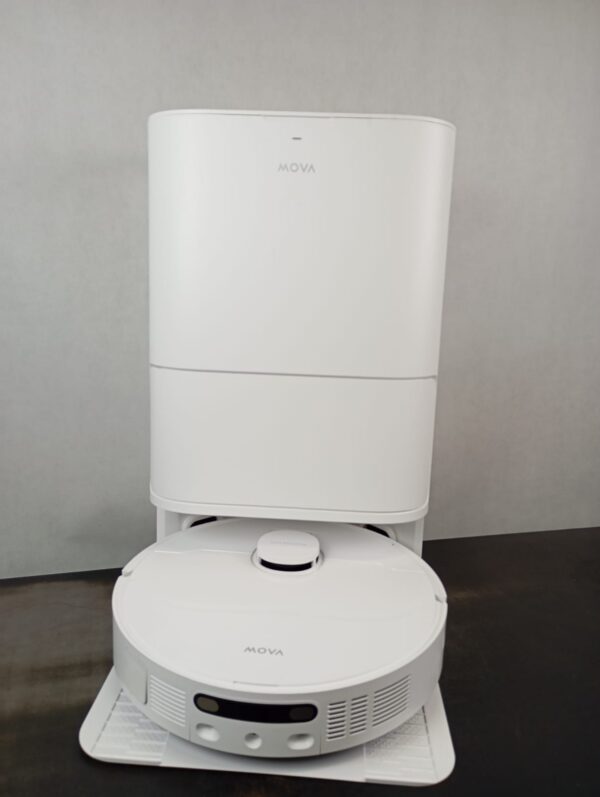 MOVA E30 Ultra Robot Vacuum Cleaner and Floor Washer – pilt 2