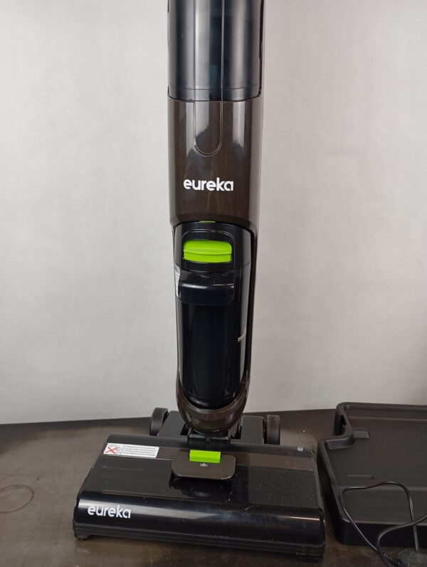 Eureka Wet Dry Vacuum Cleaner Cordless NEW400 - Image 3