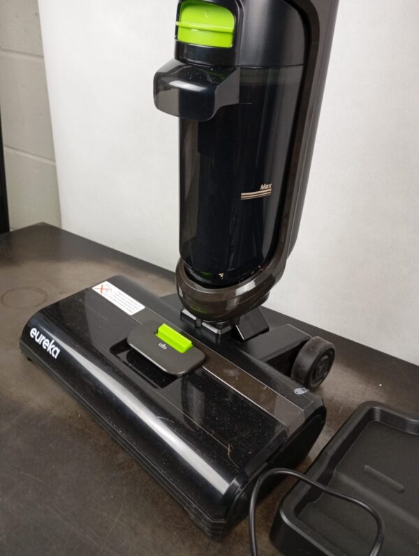 Eureka Wet Dry Vacuum Cleaner Cordless NEW400 - Image 5