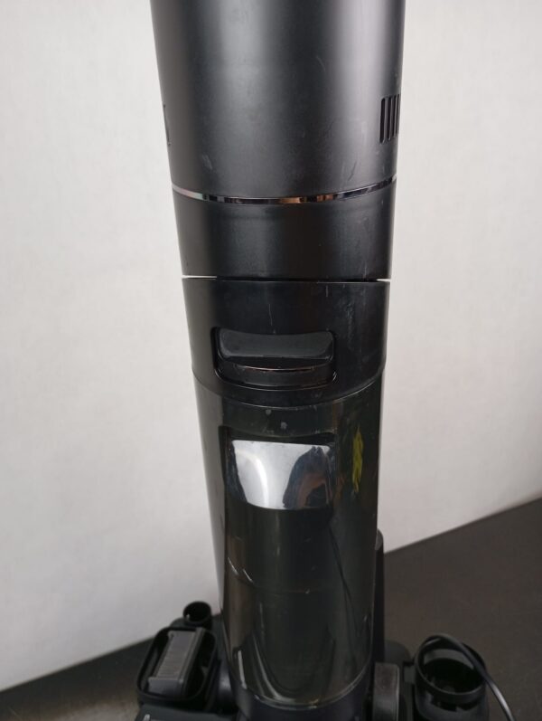Dreame H12 pro Wet Dry Vacuum Cleaner for Hard Floor - Image 3