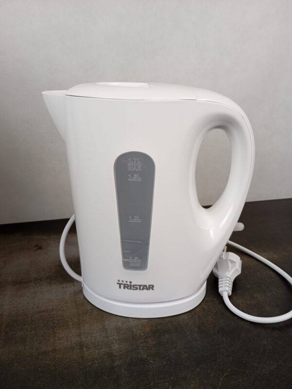 Tristar WK-3380 Kettle with 1.7 L - Image 2
