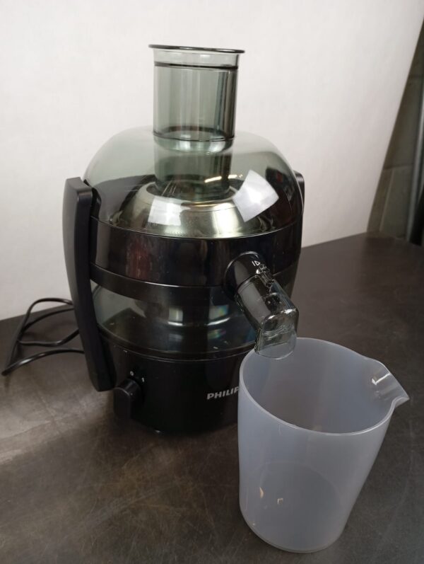 Philips Viva Collection HR1832/00 1.5-Litre Juicer — изображение 5