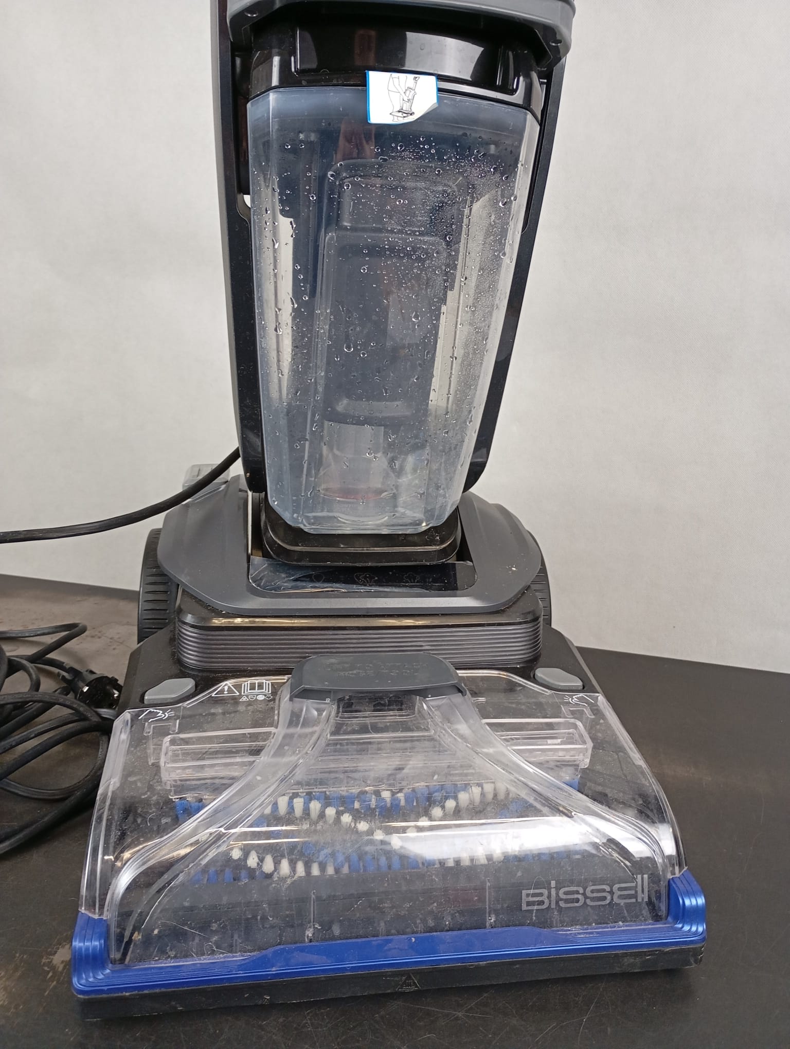 Bissell Revolution HydroSteam 3670N — изображение 3