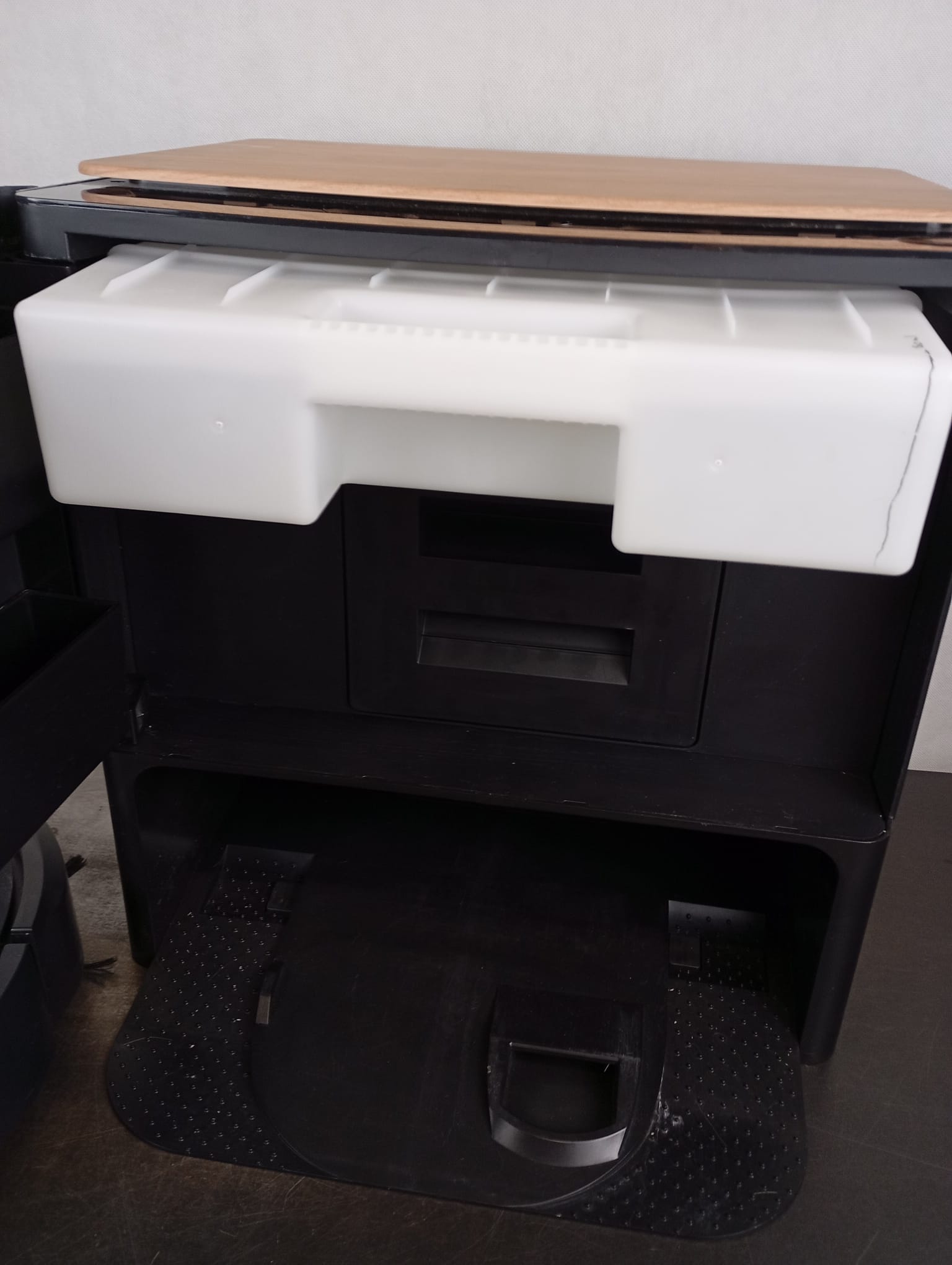 iRobot Roomba j9+ Self-Emptying Robot Vacuum - Image 7