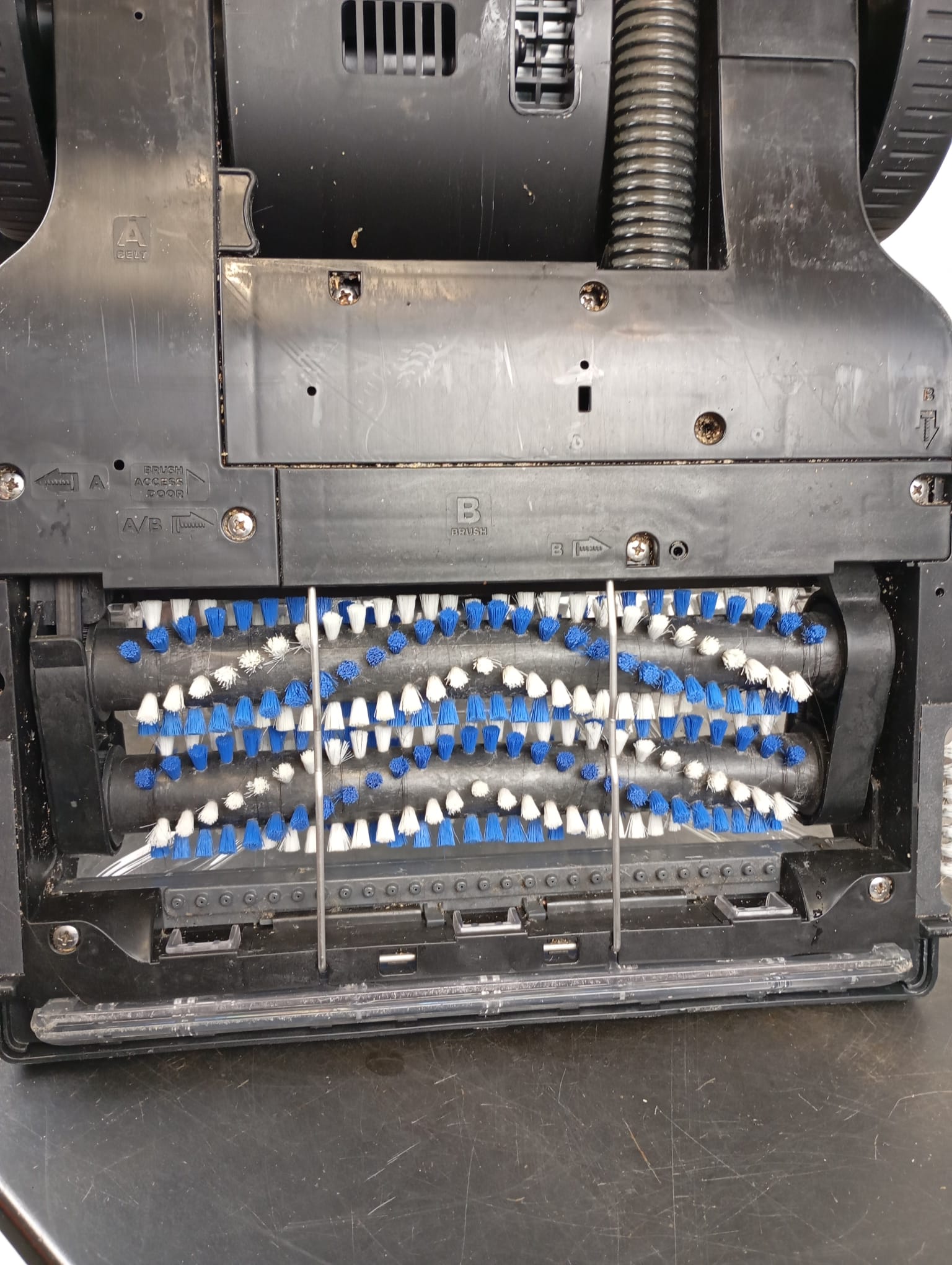 Bissell Revolution HydroSteam 3670N — изображение 7