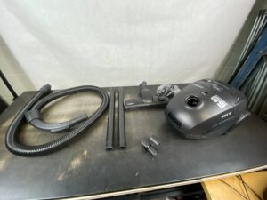 Alternative view of Hyundai VC068B