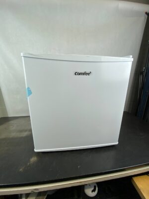 Alternative view of Comfee RCD50WH2(E) Mini Fridge / 43L