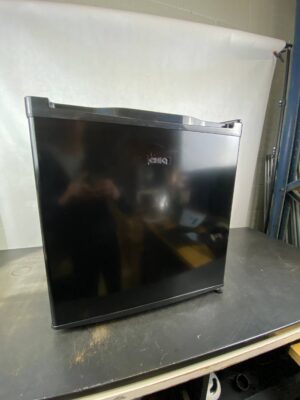 Alternative view of CHIQ Mini Bar Fridge 46 L, Mini Fridge CHIQ CSD46D4E