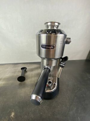 Alternative view of DeLonghi EC 685.M