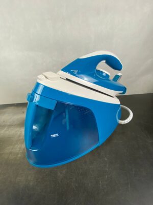 Alternative view of Amazon basic steam generator iron 1,8 l